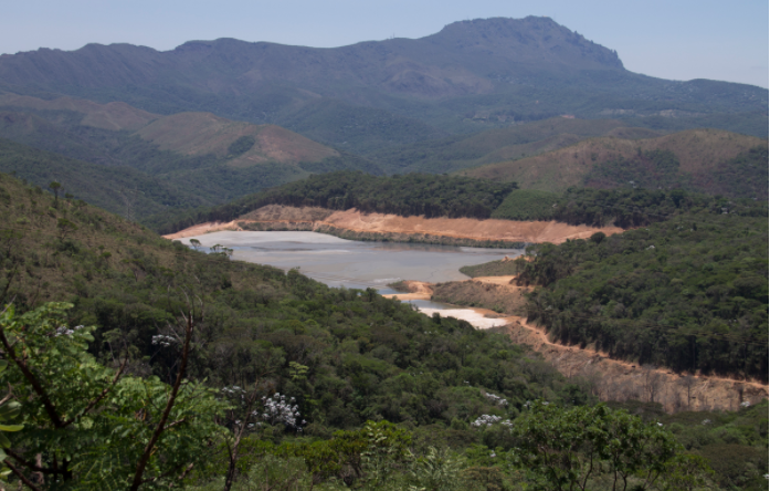 Sirene de barragem da AngloGold é acionada por engano em Sabará