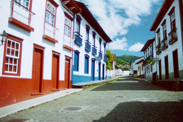 Conjunto Arquitetônico da Rua Dom Pedro II - EM Sabará