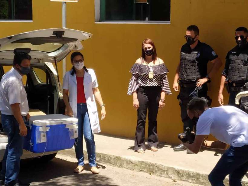 Sabará começa vacinação com evento fechado na UPA Padre Lázaro