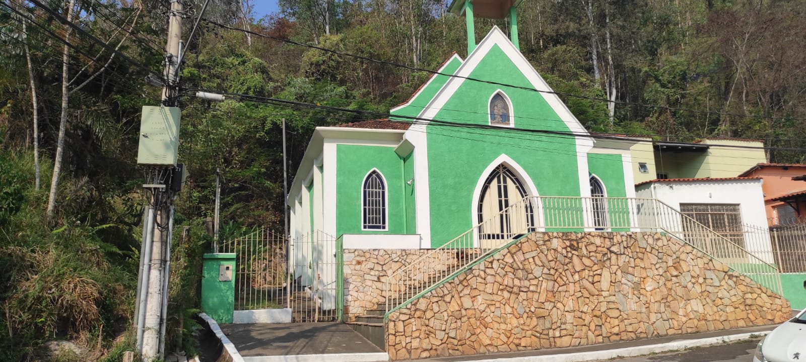 Capela Nossa Senhora Mãe Rainha - Sabará-MG