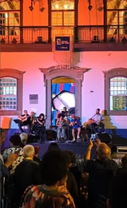 Cultura e Turismo: “Cordas em Tom” anima a noite de Sabará com “Duo Disritmia” e “Choro Nosso”. A próxima edição está marcada.