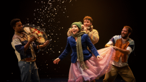 Musical Infantil “Mundos” Encanta Crianças em Sabará na Semana da Criança